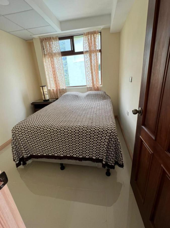 Apartamento Torres De Atitlan Panajachel Buitenkant foto