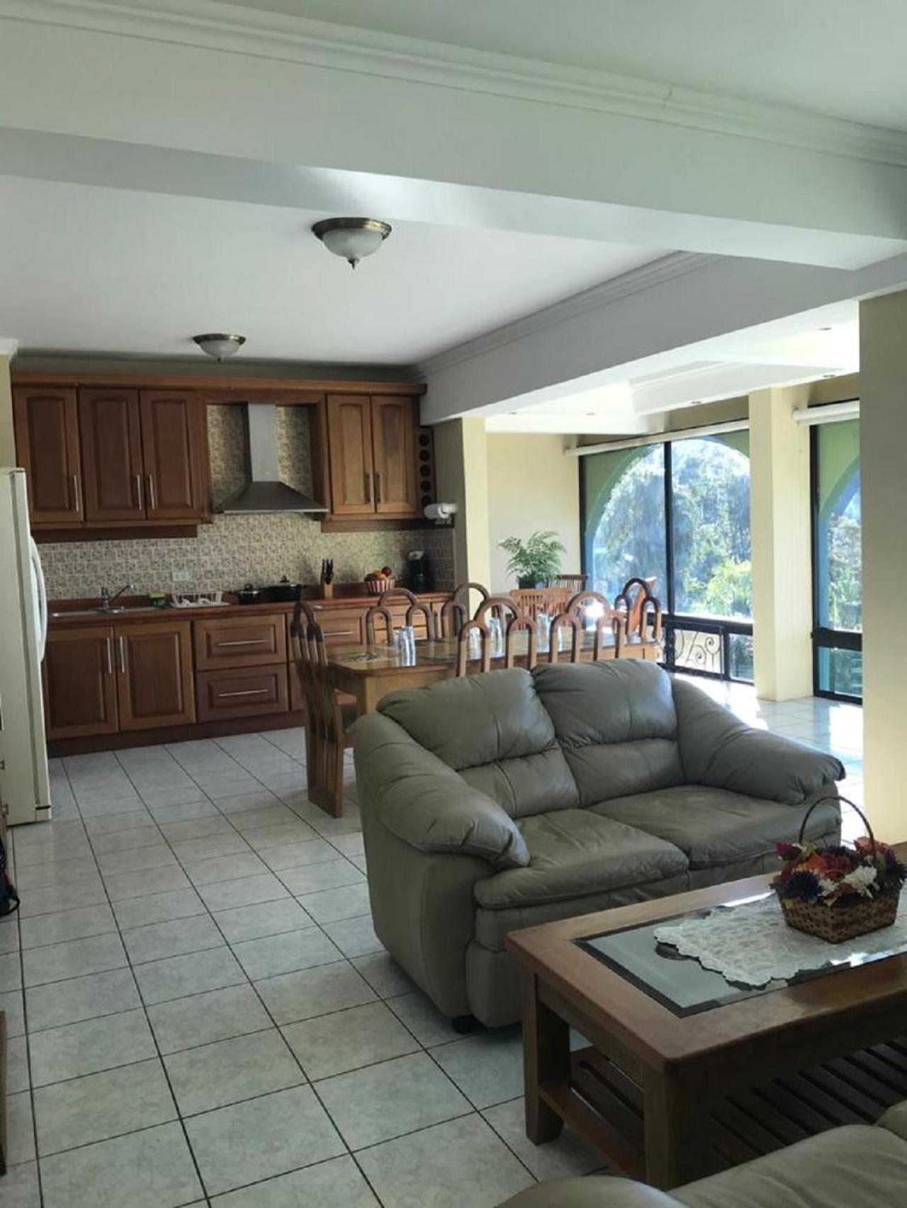 Apartamento Torres De Atitlan Panajachel Buitenkant foto
