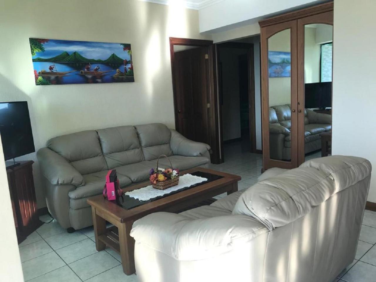 Apartamento Torres De Atitlan Panajachel Buitenkant foto