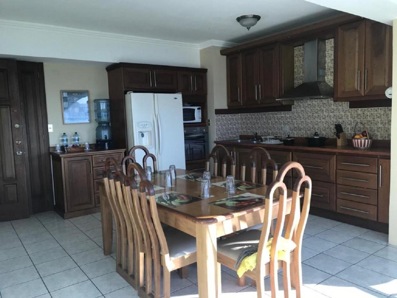 Apartamento Torres De Atitlan Panajachel Buitenkant foto