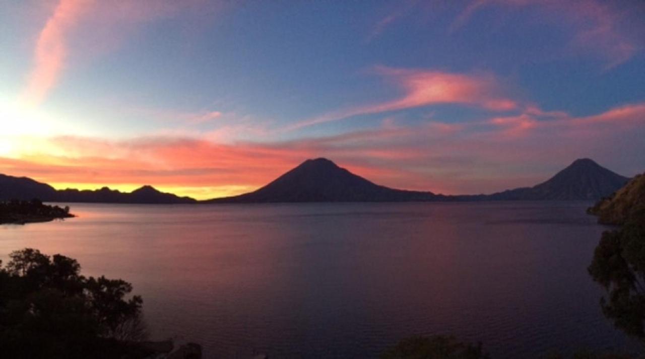 Apartamento Torres De Atitlan Panajachel Buitenkant foto